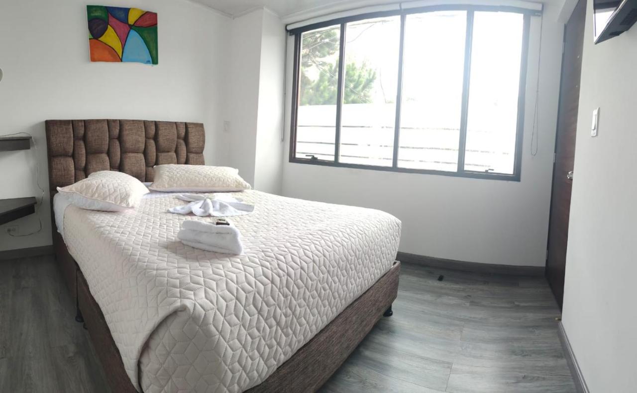 Hotel Kristal Ferial Bogotá Dış mekan fotoğraf