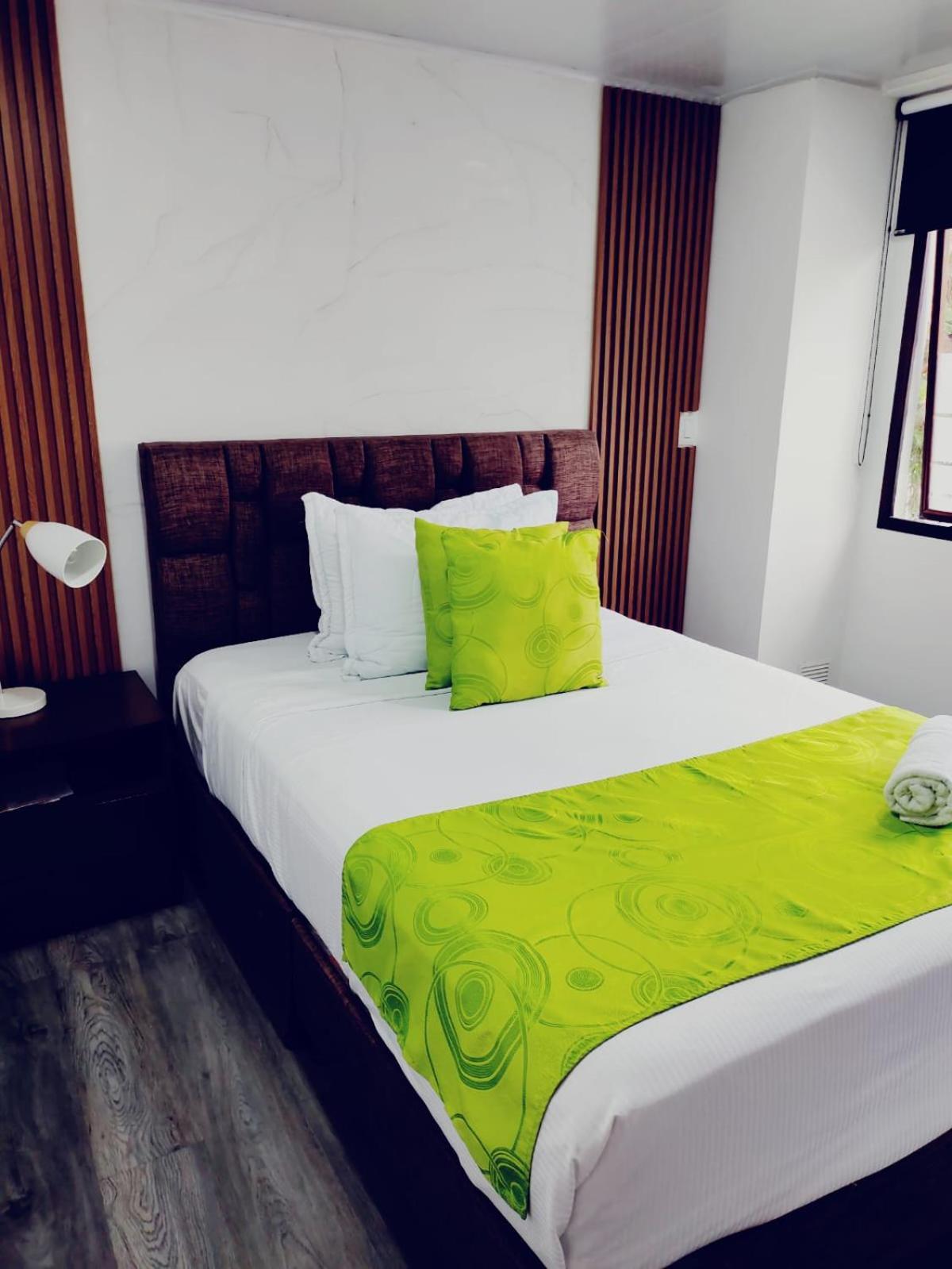 Hotel Kristal Ferial Bogotá Dış mekan fotoğraf