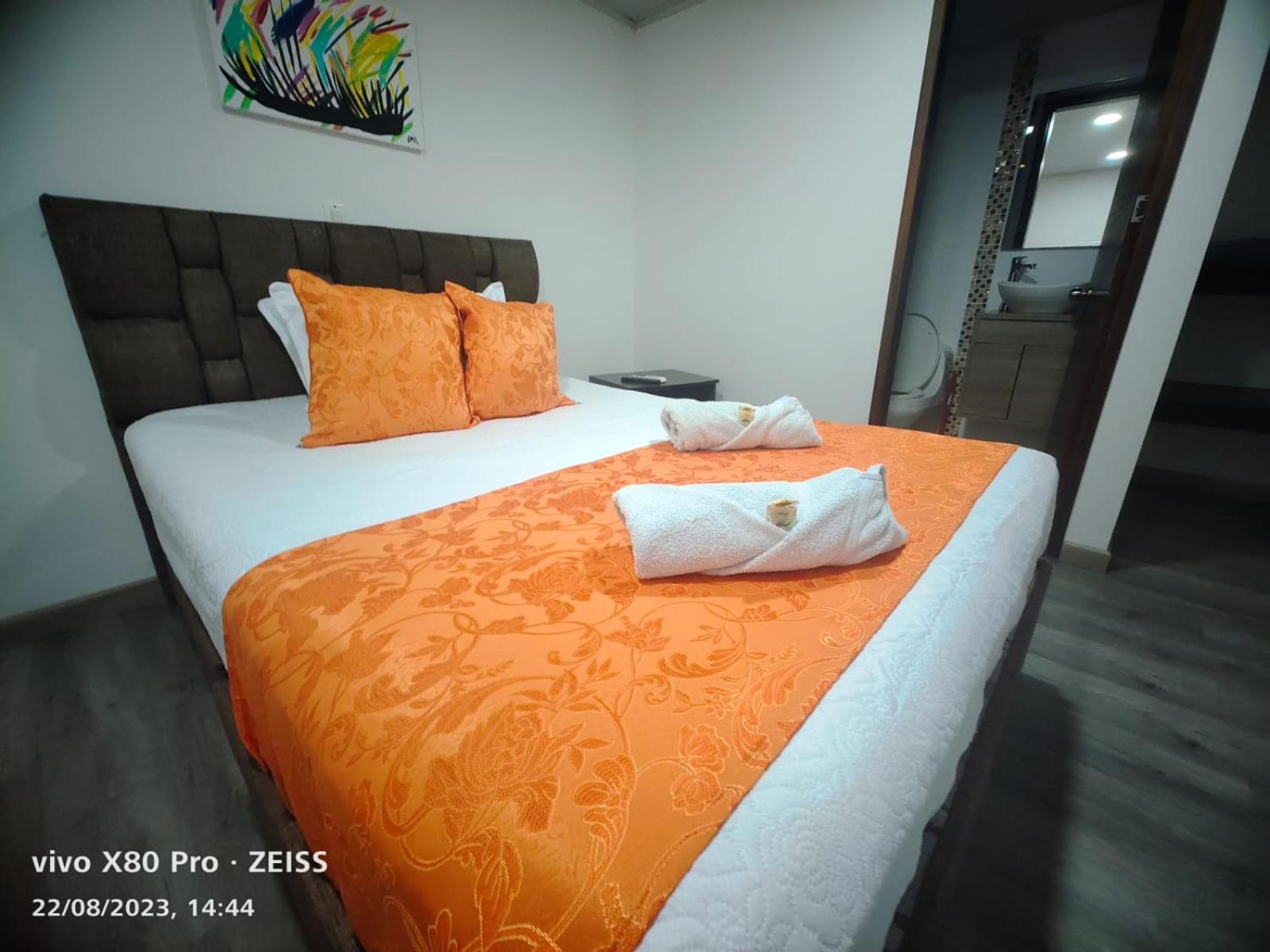Hotel Kristal Ferial Bogotá Dış mekan fotoğraf